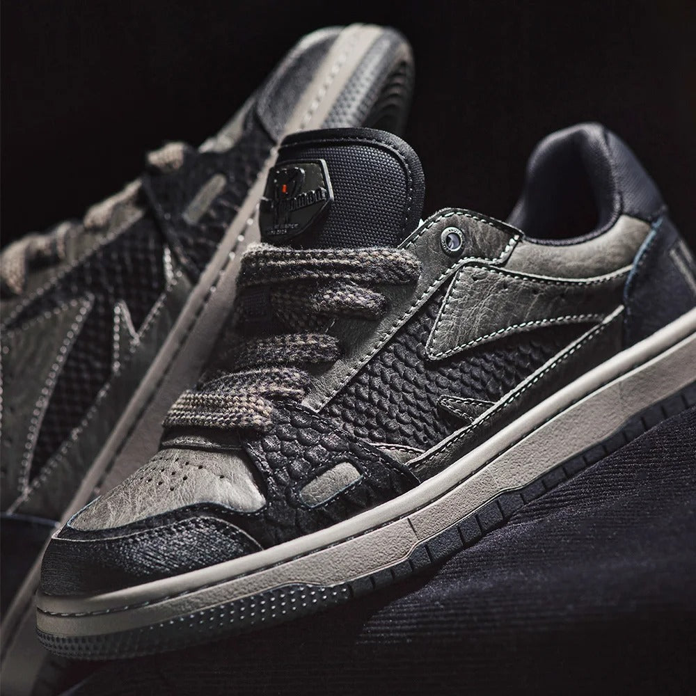 VIRIDIAN SNEAKER CO. – “Black Mamba” Textured Low-Top Retro Trainer